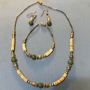 Elegant Green and silver Beaded Jewelry Set
